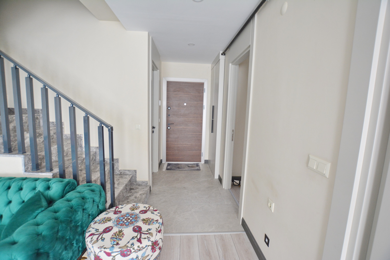 Lara Plajı'na Yakın Lüks 4 Yatak Odalı Dubleks Daire