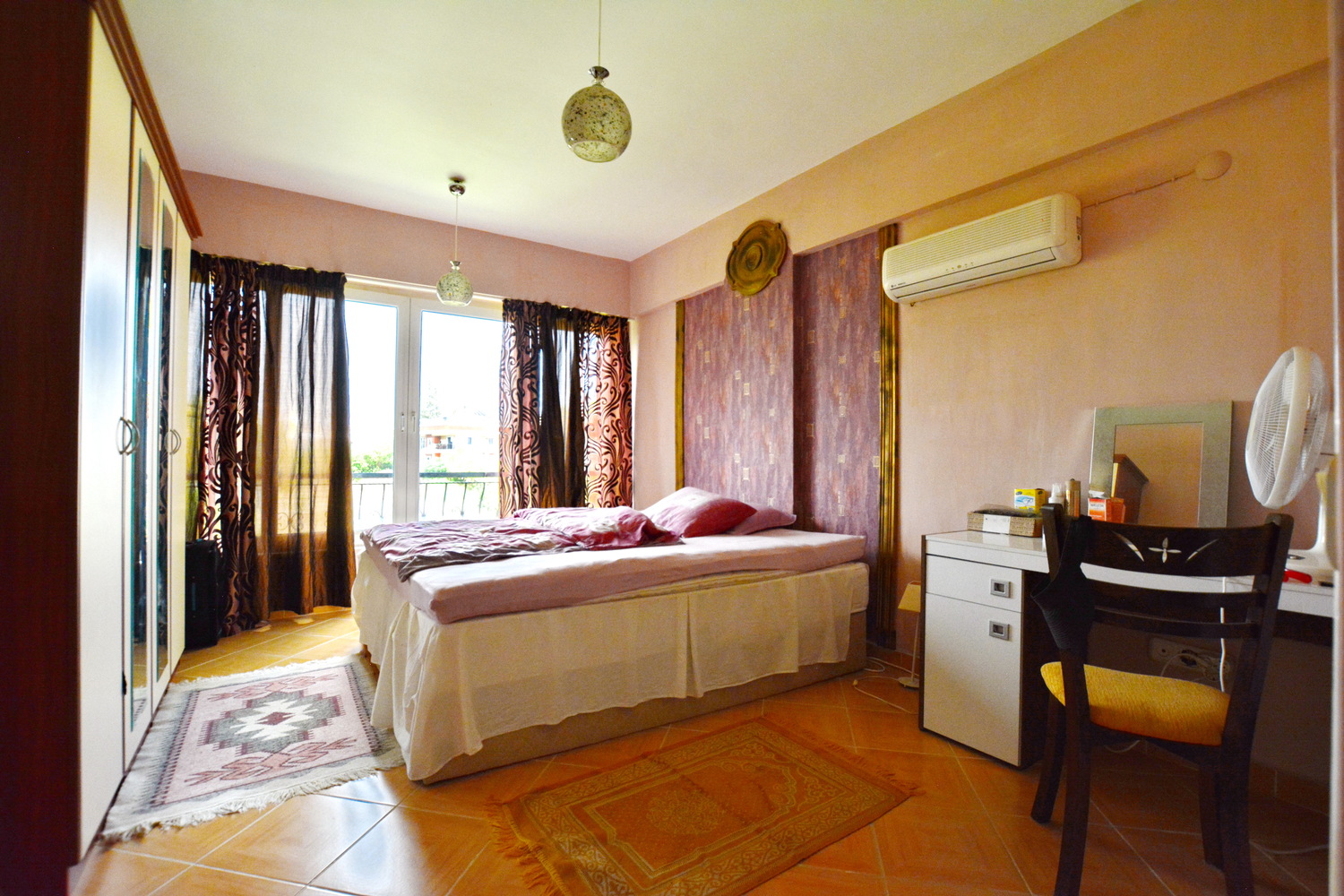 Şehir Manzaralı Lüks Villa Antalya Kemer'de Satılık
