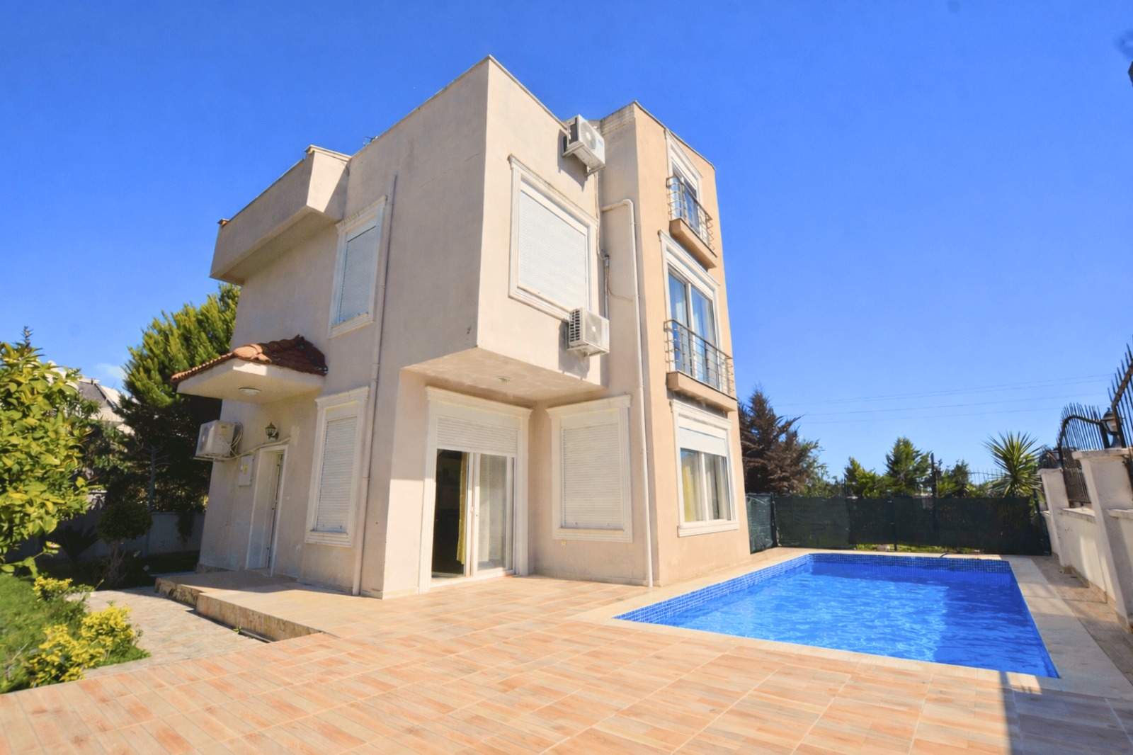 Luxury 4-Bedroom Detached Villa for Sale in Kemer Göynük | Brand New Property in Antalya