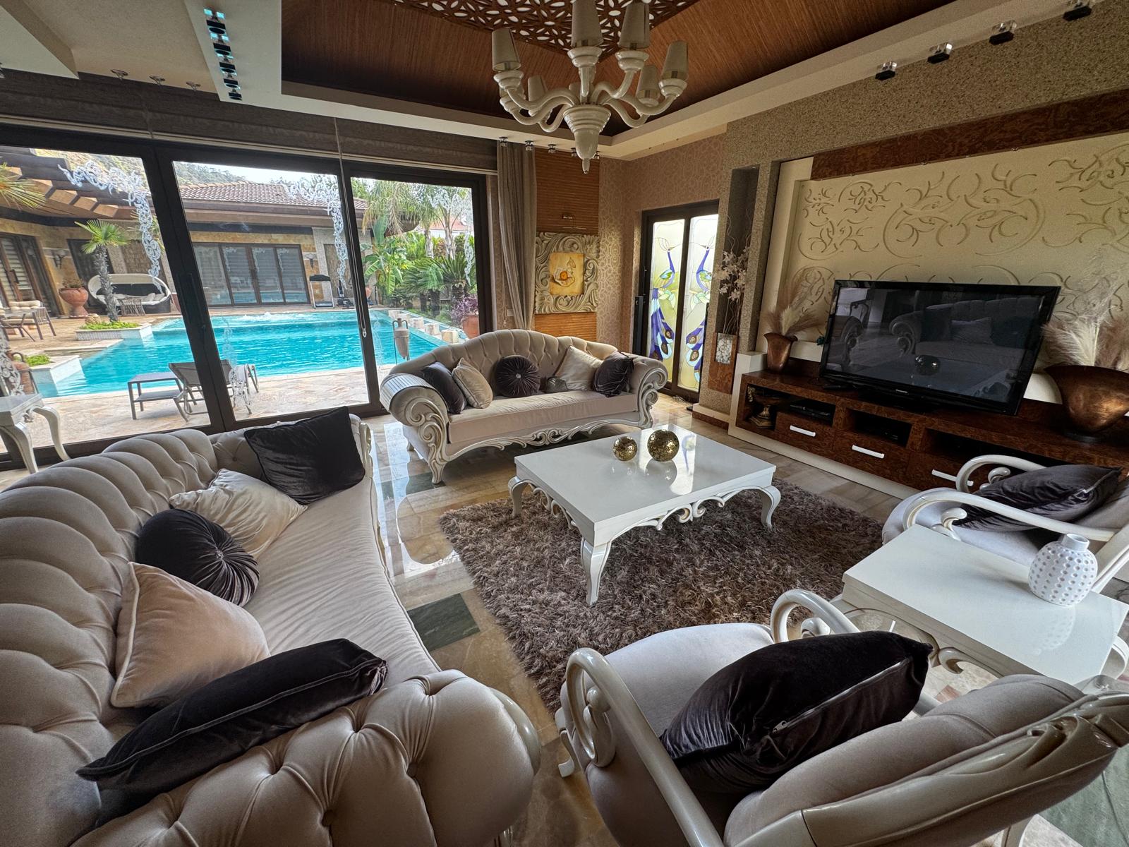 Property 1624