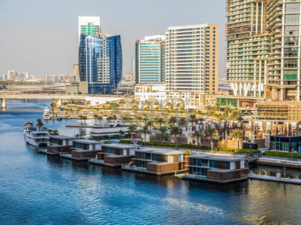 Luxury Apartments & Villas with City Views in Downtown Dubai