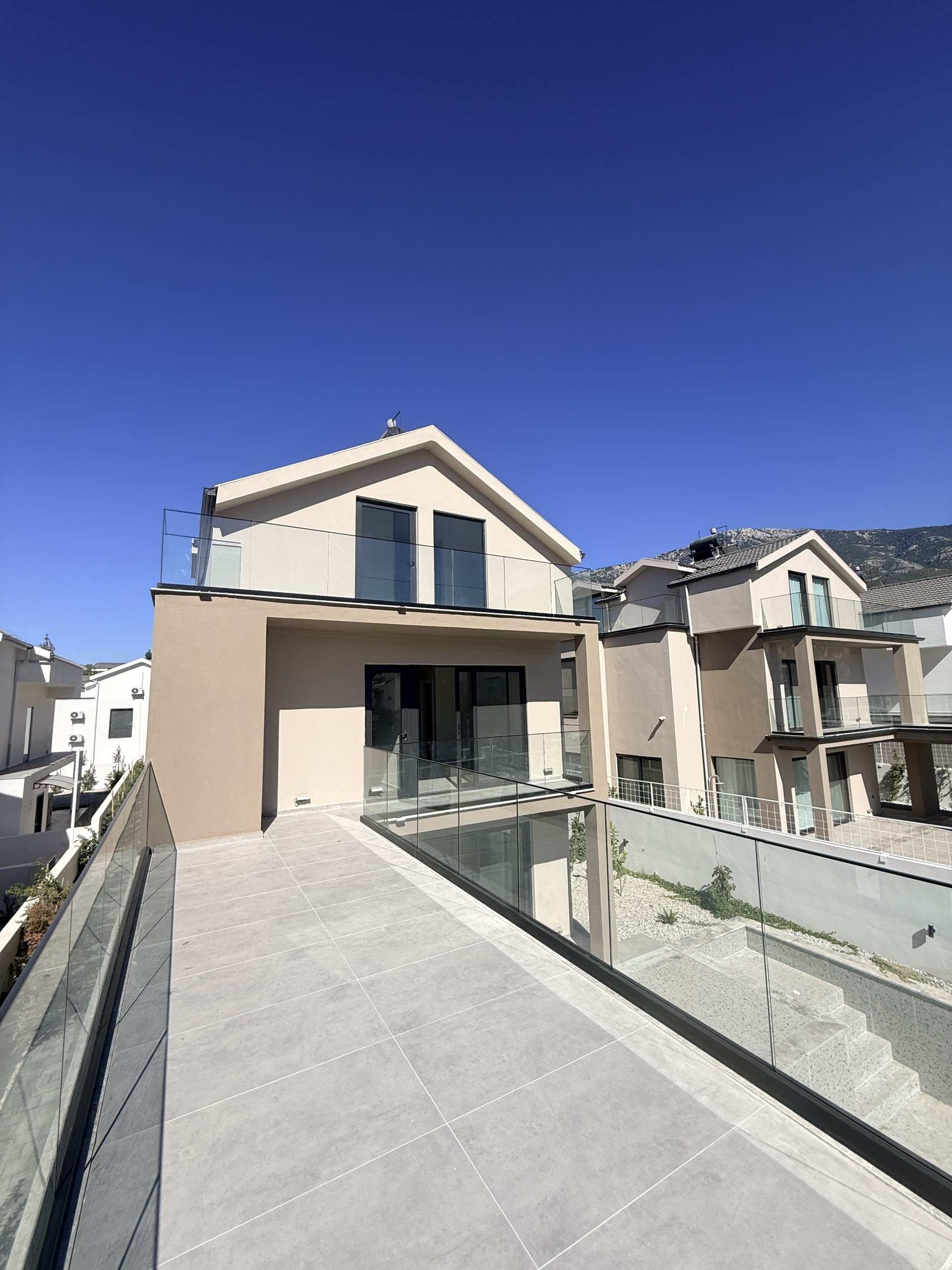 Ovacık’ta Satılık Müstakil Lüks Villa