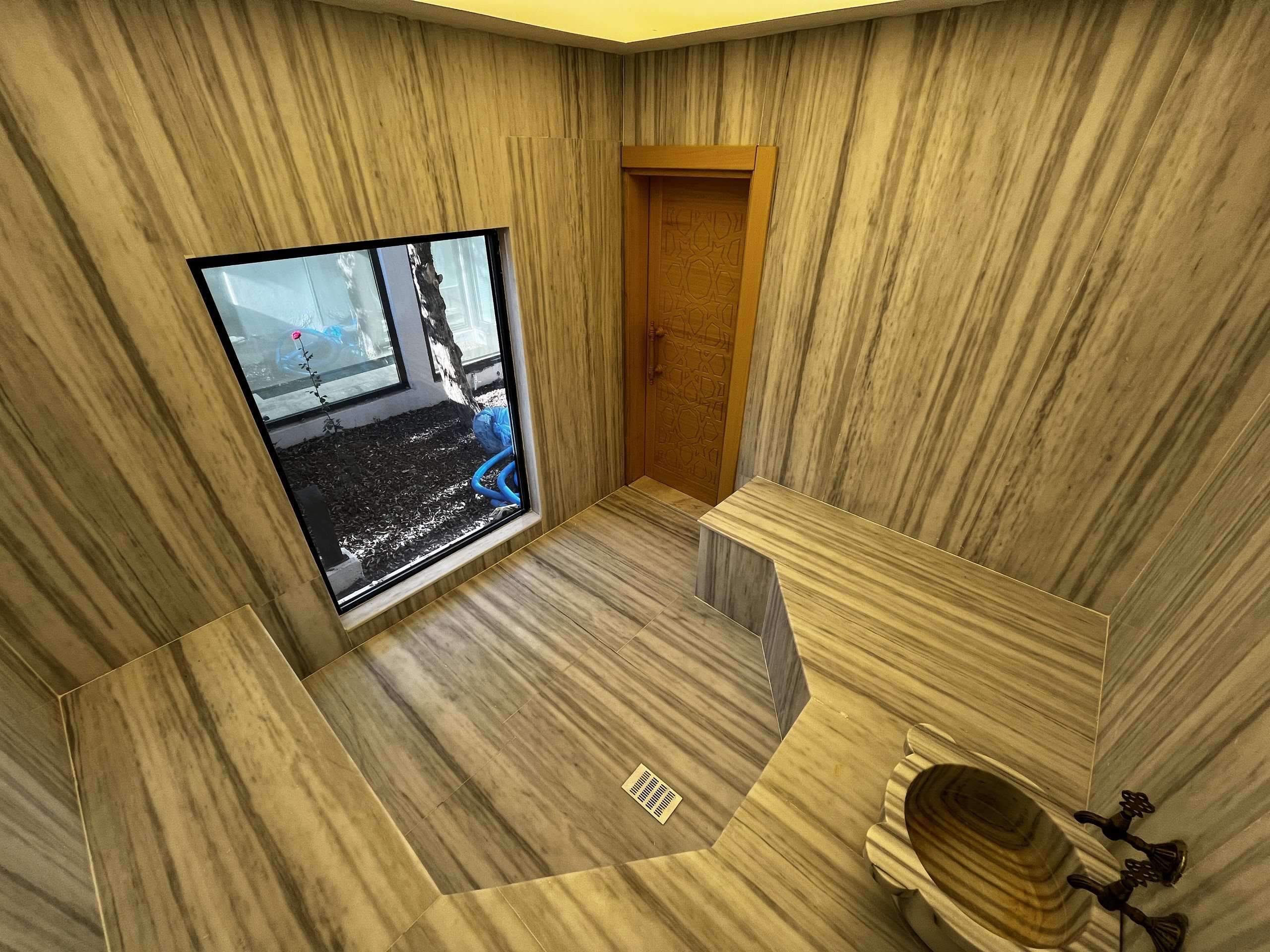 Thumbnail 28