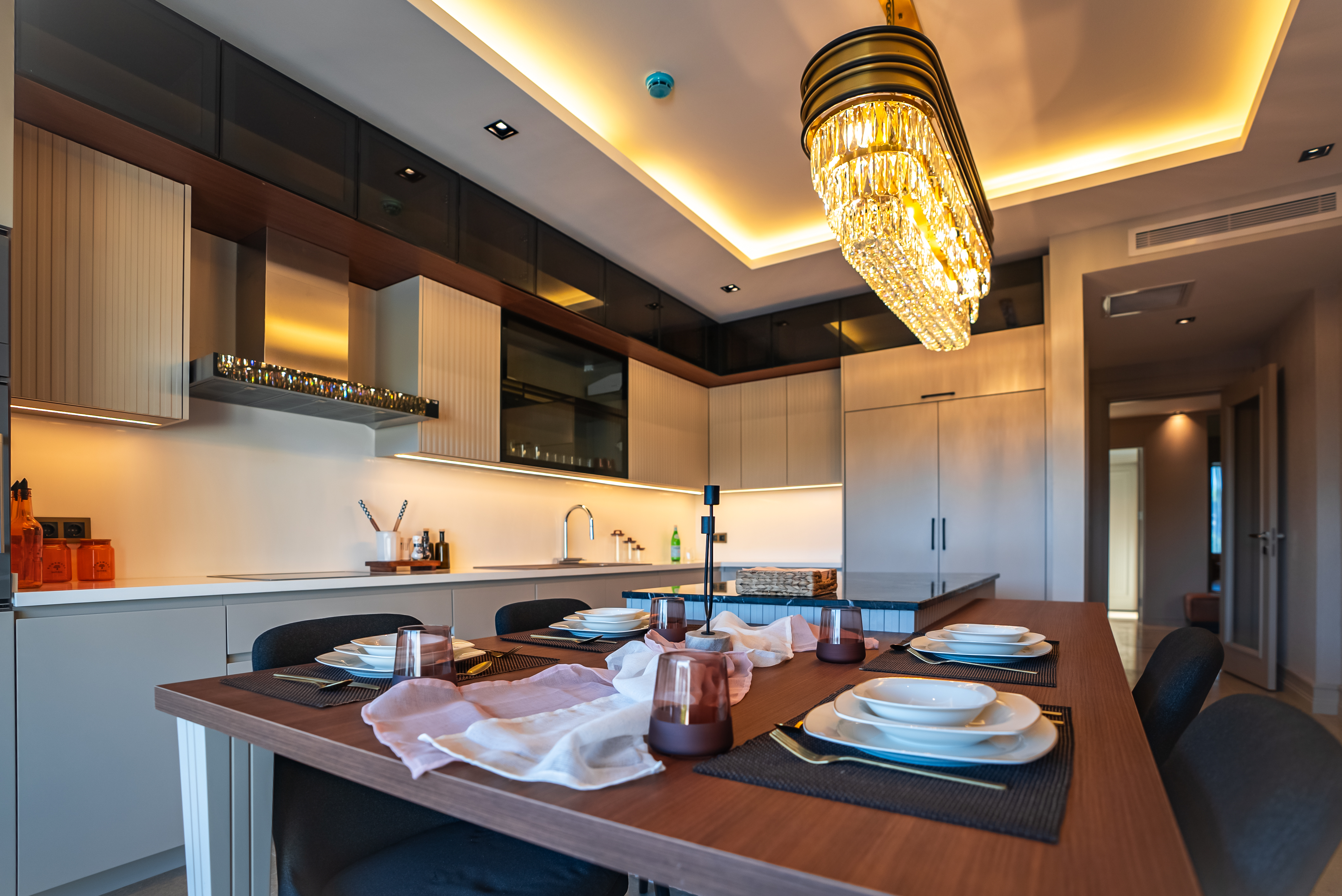 فلل فاخرة للبيع في بيوك شكمجة – إسطنبول